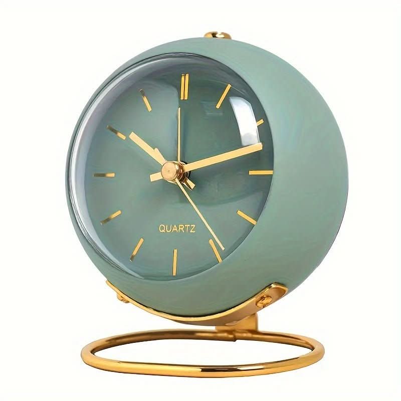 Analog Alarm Clock | Vintage Metal Housing | Silent Movement & Night Light