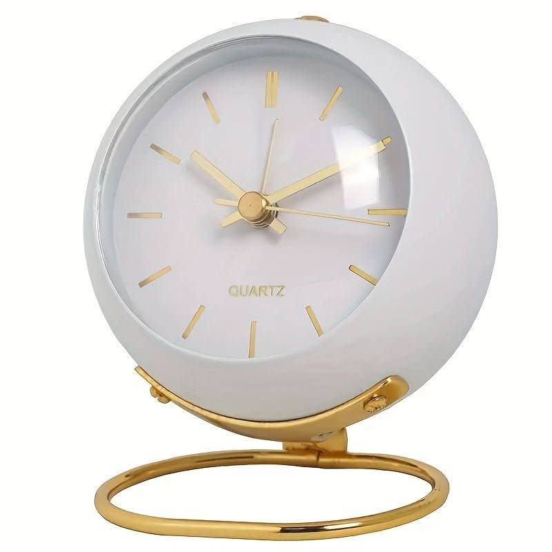 Analog Alarm Clock | Vintage Metal Housing | Silent Movement & Night Light