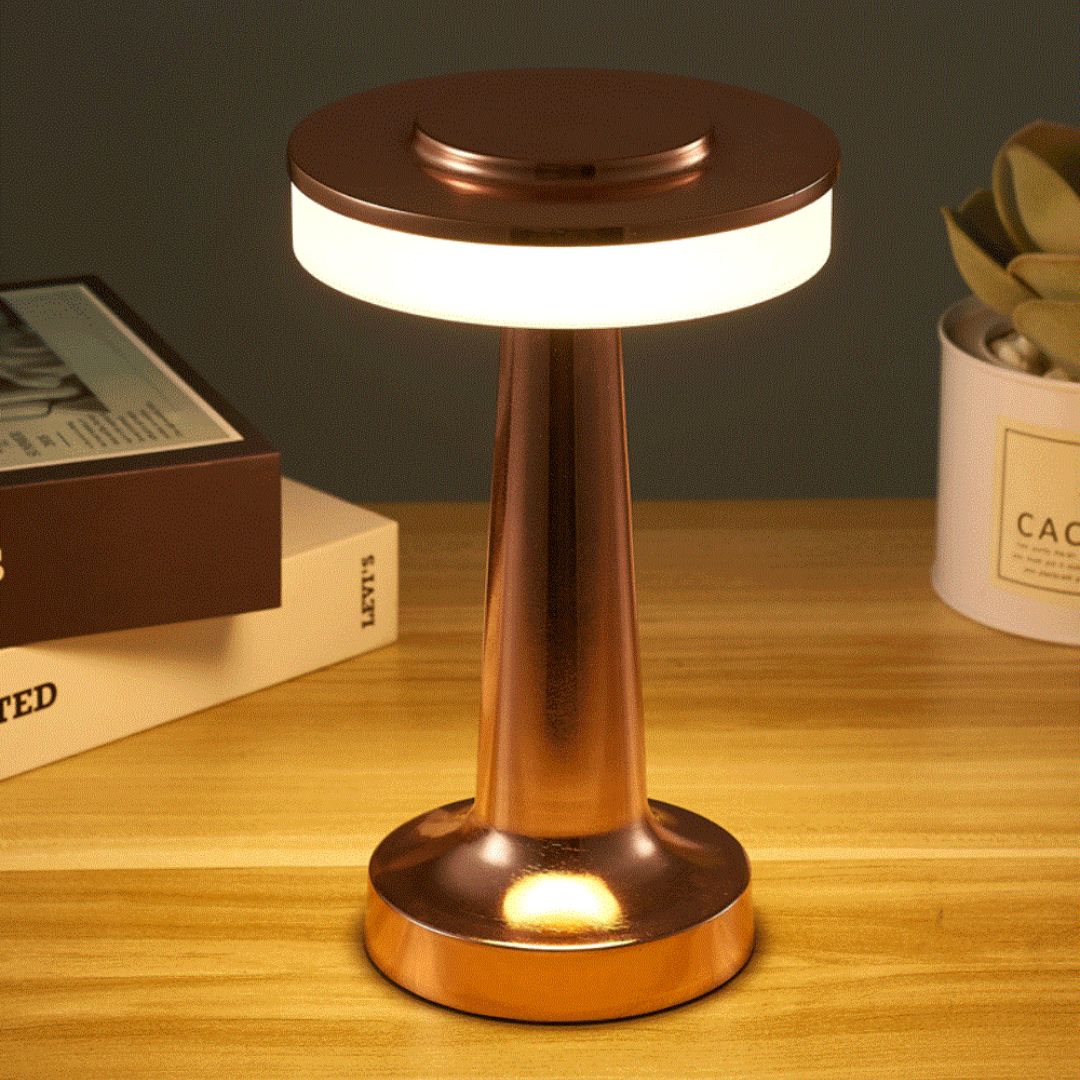 Bar Table Lamp | Retro Design, USB Charging & Three-Level Dimming