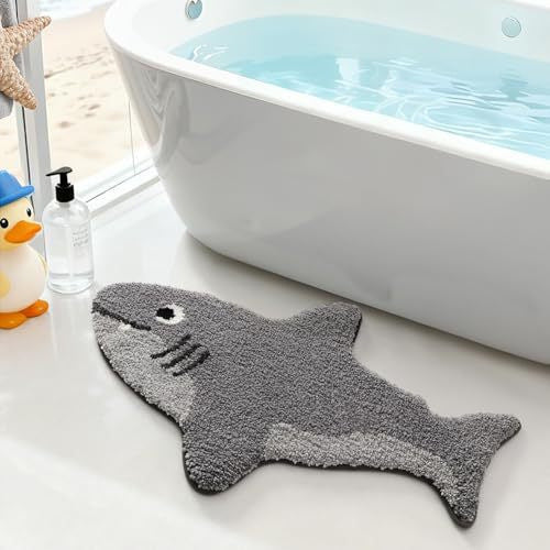 Bath Mat | Fish-Shaped Plush & Non-Slip | Machine Washable