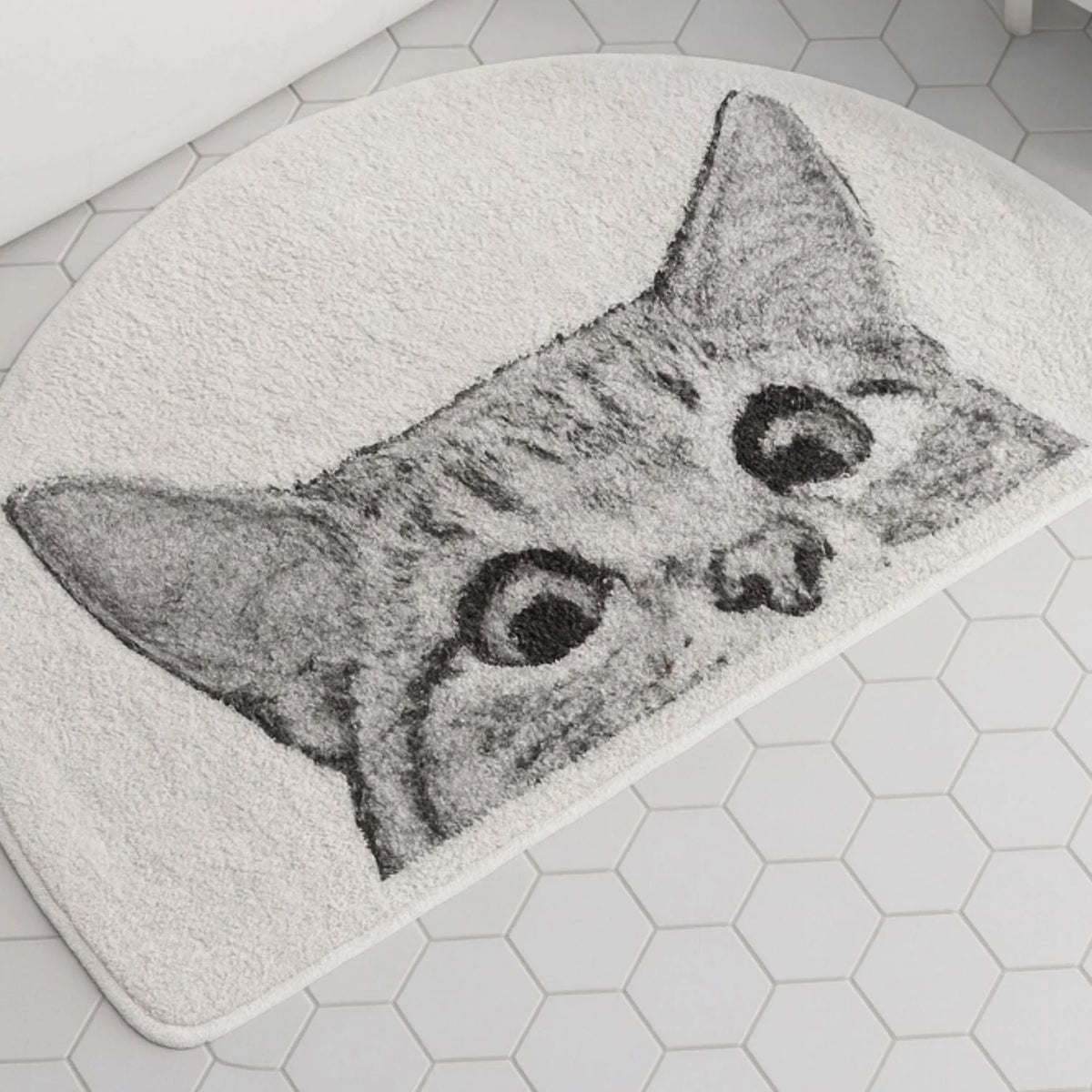 Bath Mat | Plush Polyester & Non-Slip Backing