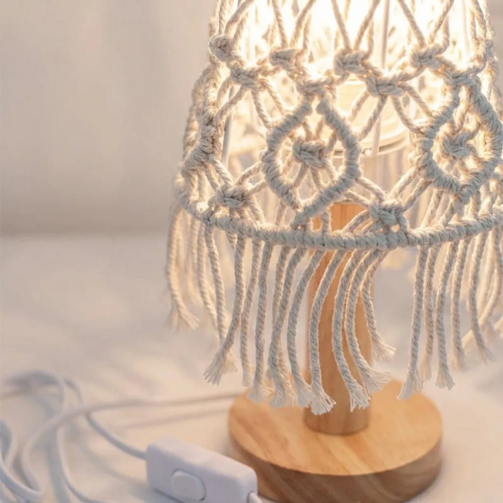 Bedside Lamp | Feather-Textured Shade & Warm Diffused Light | 30 cm
