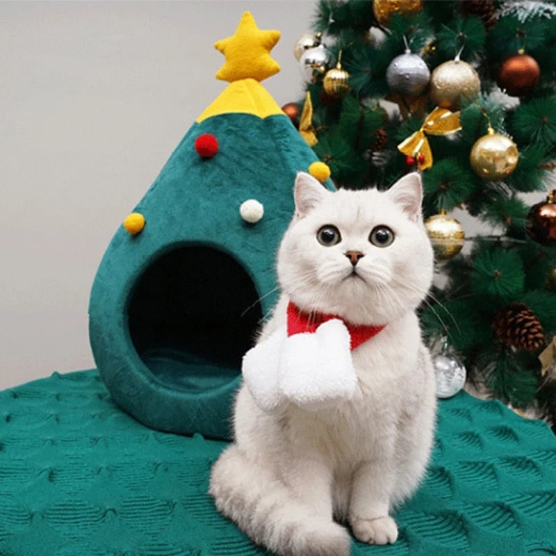 Cat Bed | Christmas Tree Shape & Soft Plush | Size M & L