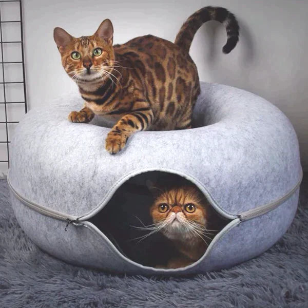 Cat Bed & Playhouse | Donut-Shaped Plush & Non-Slip Bottom