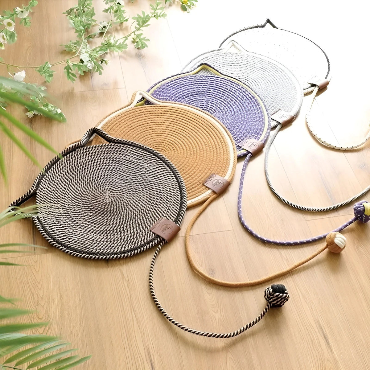 Cat Scratching Mat | Durable Cotton Rope & Furniture Protection | 42.5 cm
