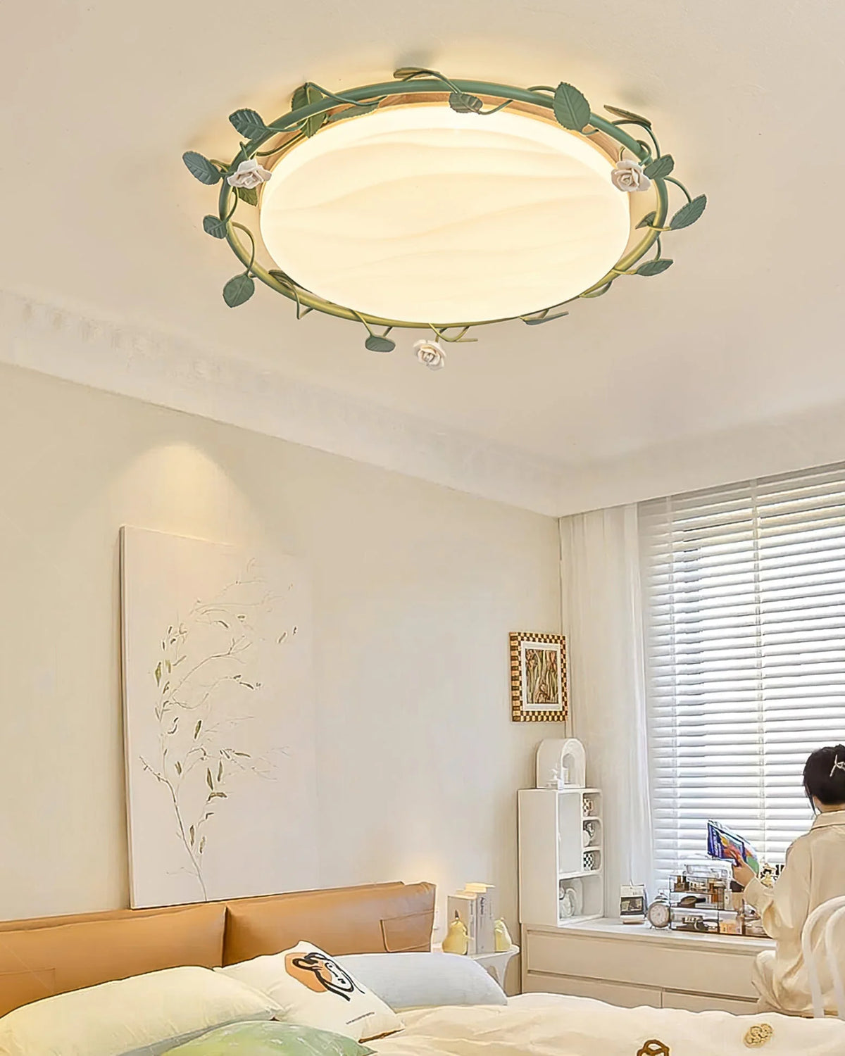 Ceiling Lamp | Rose Wreath Floral & Integrated LED | Ø36–58 cm