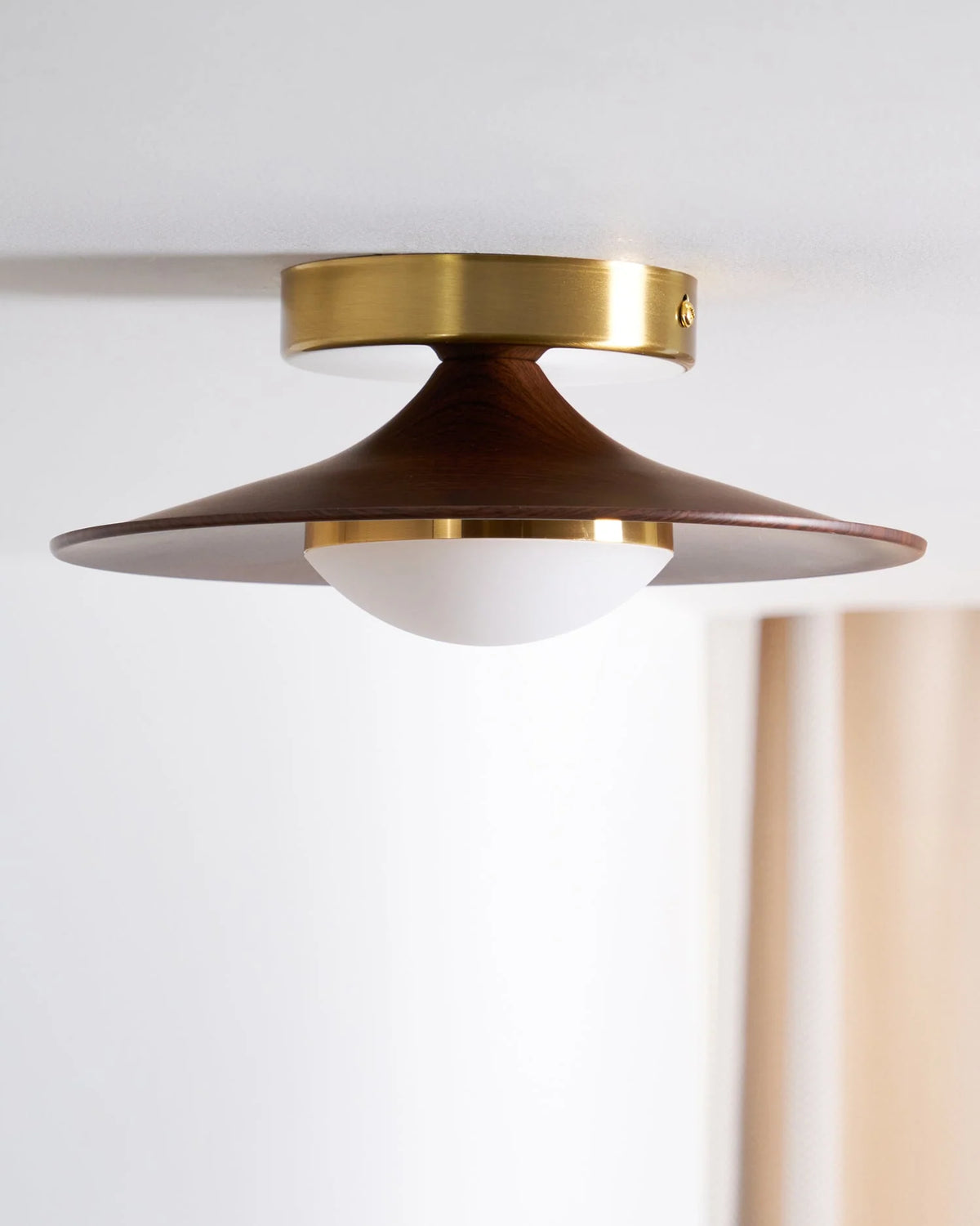 Ceiling Light | Integrated LED & Compact Flush Mount