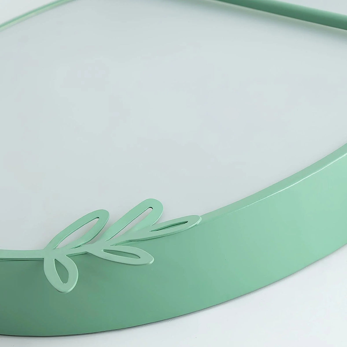 Ceiling Light | Musical Note Design & Integrated LED | 40/50 cm