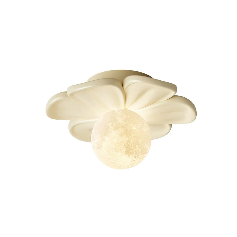Ceiling Light | Resin Bloom Design & Integrated LED | 20 cm Diameter