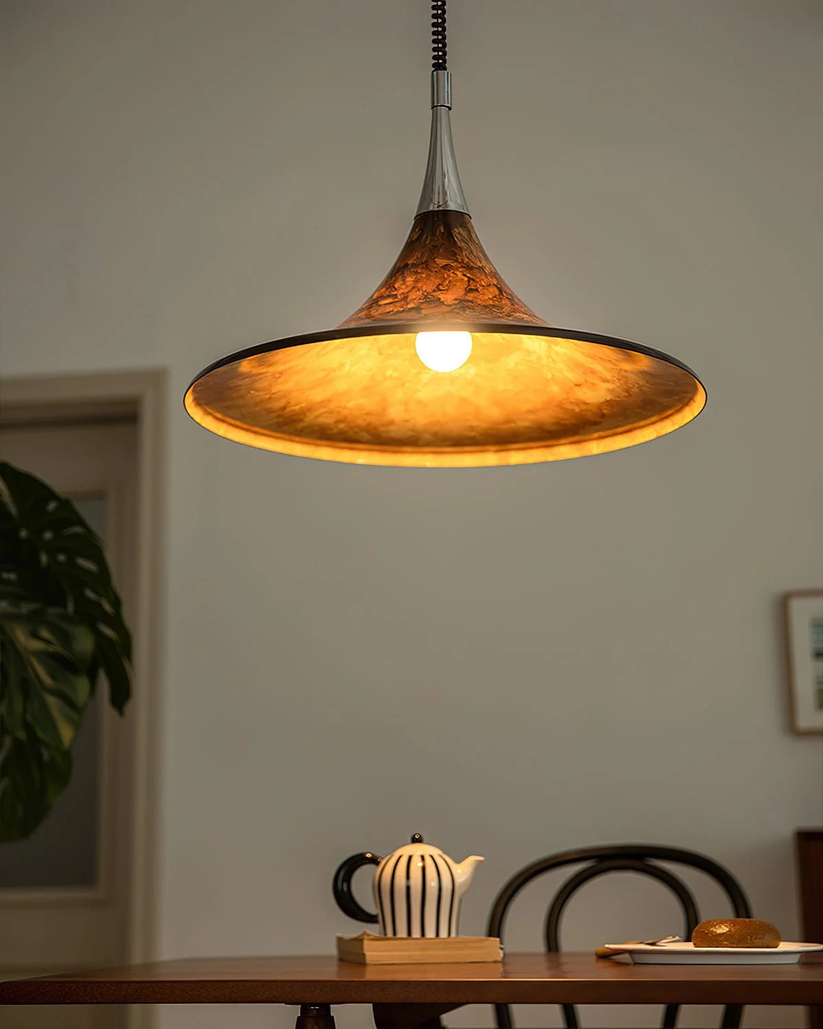 Ceiling Pendant Lamp | Horn-Shaped Chrome & Acrylic | 42/58 cm