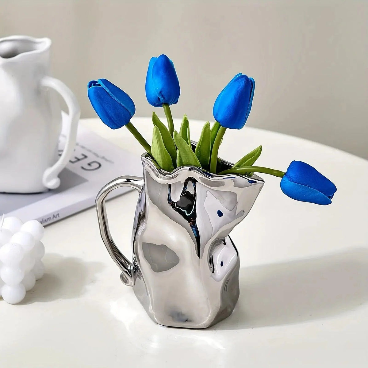 Ceramic Vase | Modern Minimalist & Glossy Finish