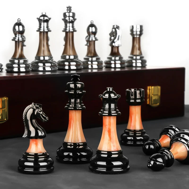 Chess Set | Wooden Board & Zinc Alloy Pieces | 42 x 42 cm