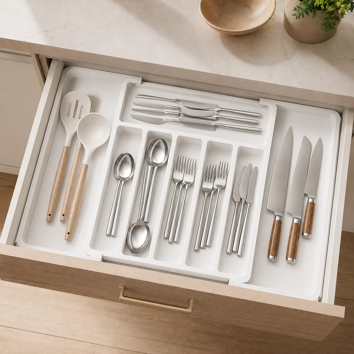 Cutlery Drawer Organizer | Expandable & Divided Compartments | Non-Slip Base