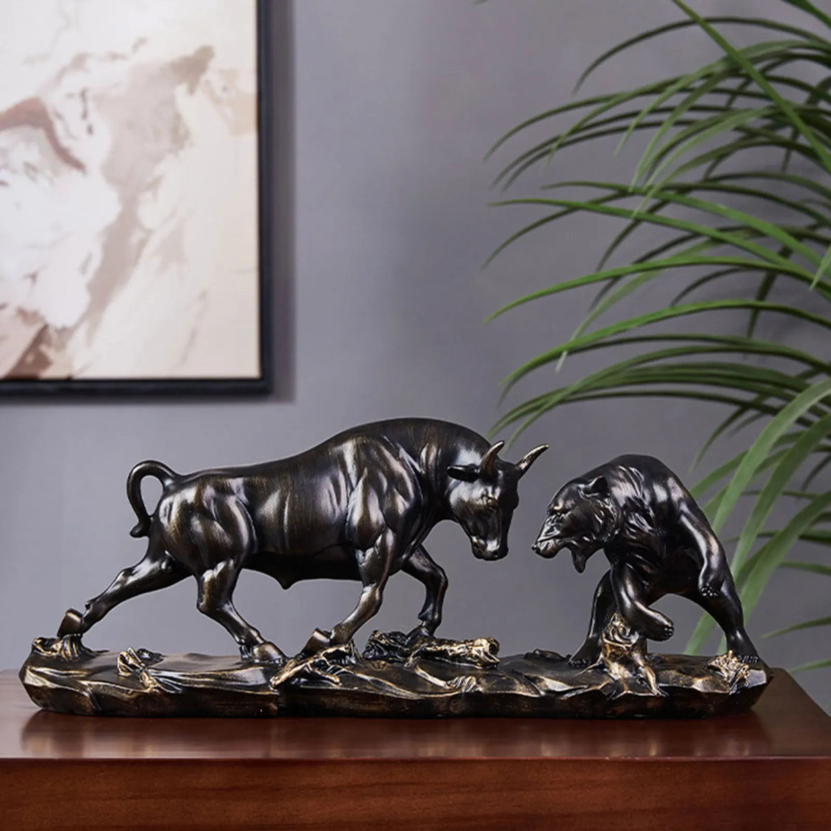 Desk Sculpture | Resin Realistic & Dynamic | Home & Office