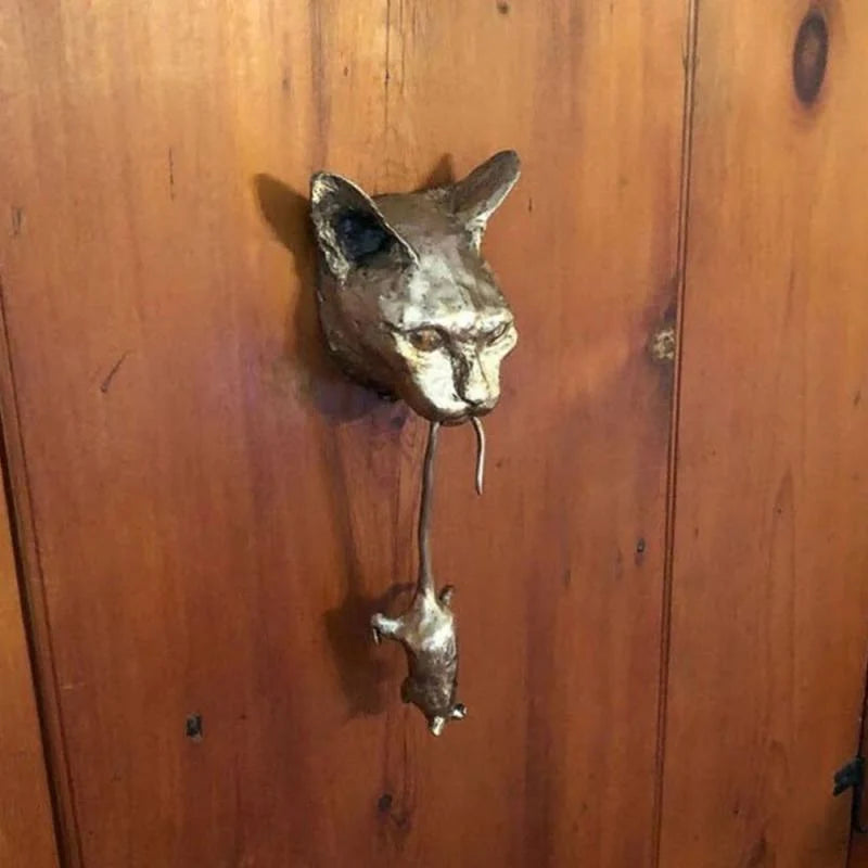 Door Knocker | Oxidized Brown Resin Cat & Mouse Design
