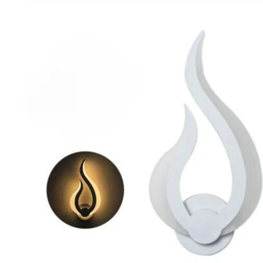 Wall Lamp | Flame-Shaped Flickering LED | Warm or White Light