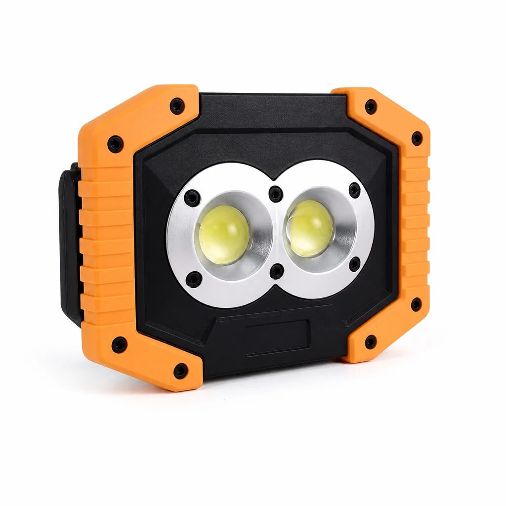 Flashlight | 1500 Lumen USB-Rechargeable & AA-Compatible