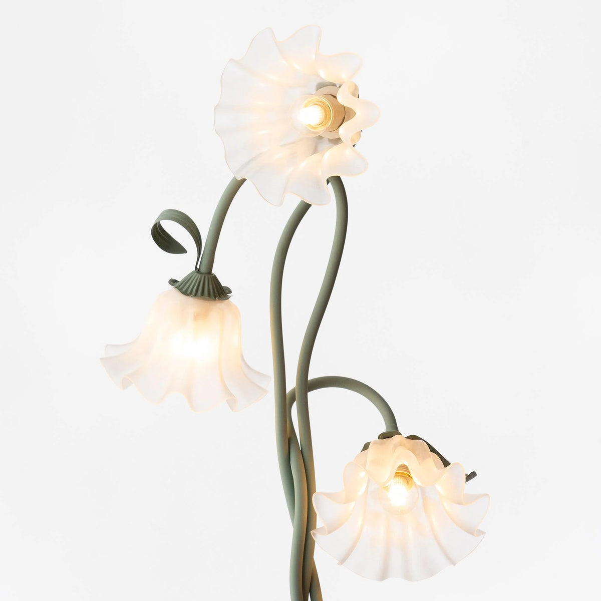 Floor Lamp | Sculptural Floral Design & Ambient Lighting | 2-Head / 3-Head