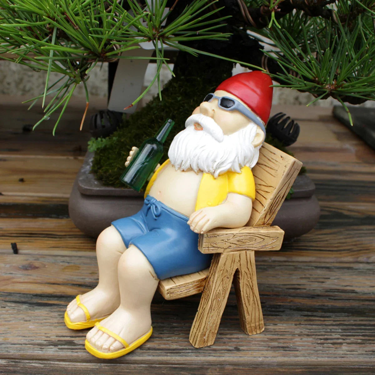 Garden Gnome Figurine | Resin & Weather-Resistant | 12.5 cm