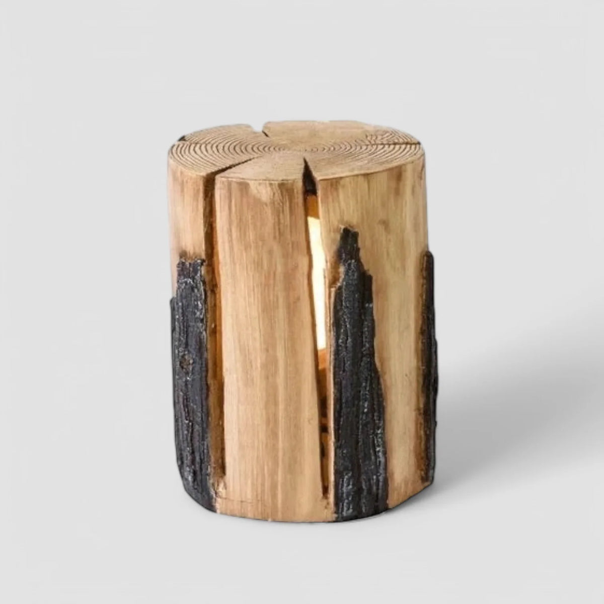 Garden Light | Tree Trunk Design & IP65 Weatherproof
