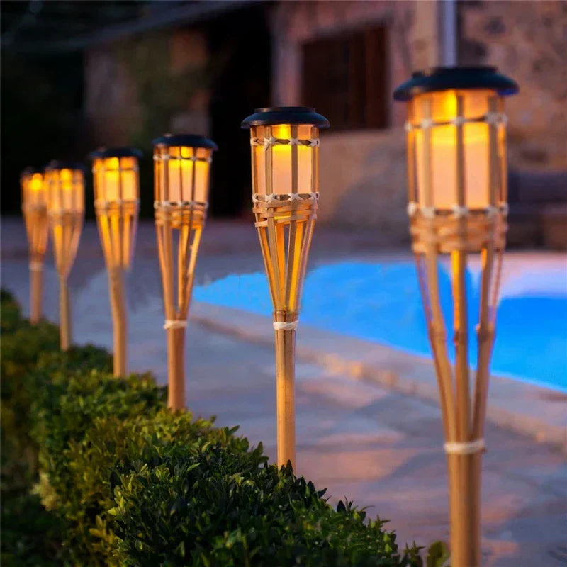 Garden Torches | Flickering Flame & Solar-Powered | Set of 5
