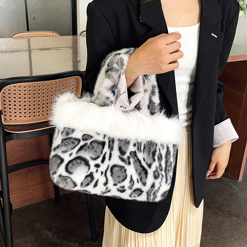 Handbag | Plush Faux Fur Leopard Print & Top Handles