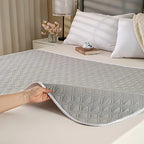 Incontinence Bed Protector | Quilted Polyester Absorbent & Waterproof