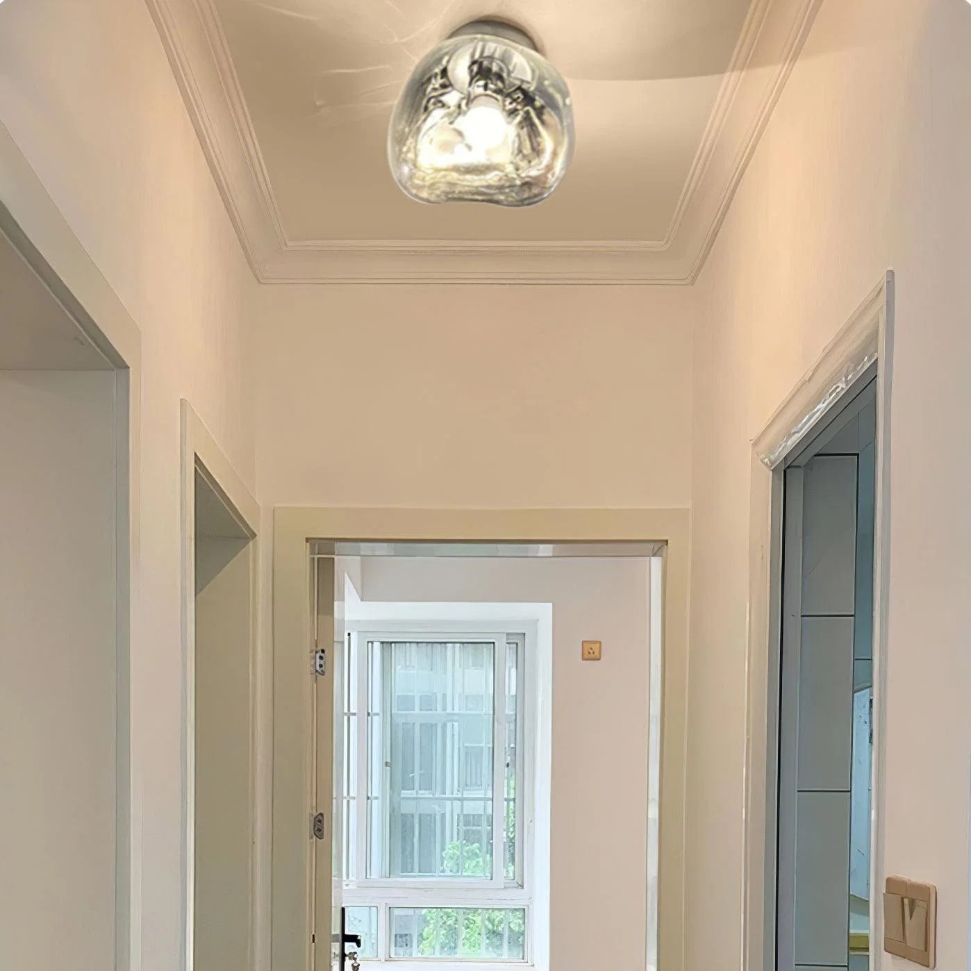 Indoor Wall Lamp | Circular Metal Body & Acrylic Rim | Damp Rated