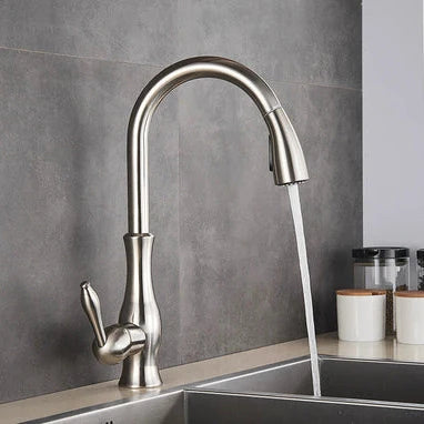 Kitchen Faucet | Pull-Out Spray Head & Copper Finish