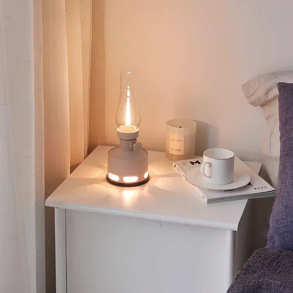 Lantern | Vintage-Style Flame-Free LED & USB-C Rechargeable