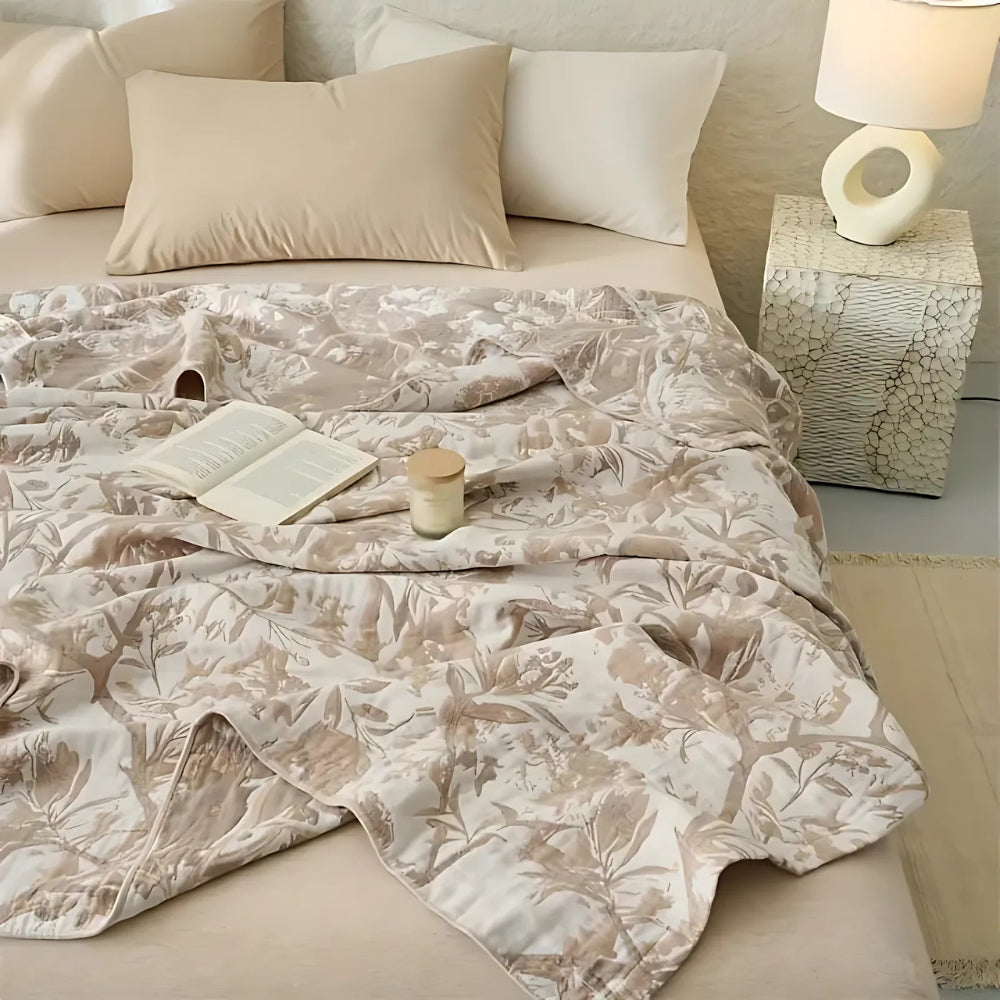 Leaf Pattern Throw Blanket