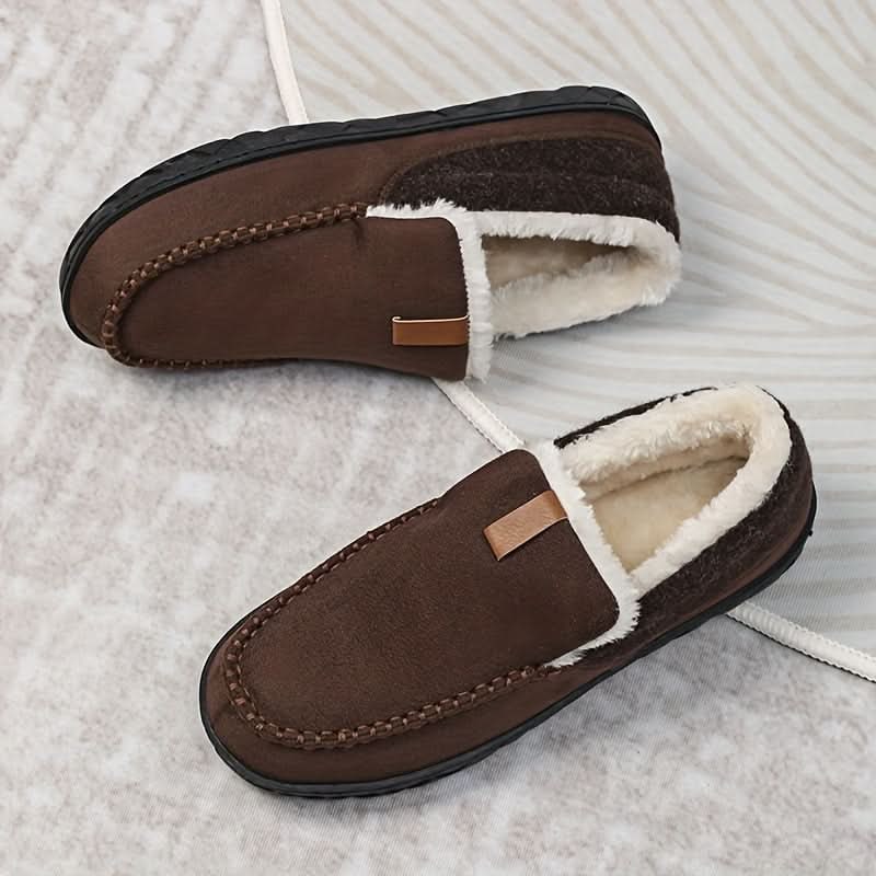 Men's Moccasin Slippers | Faux-Fur Lining & Textured Rubber Sole