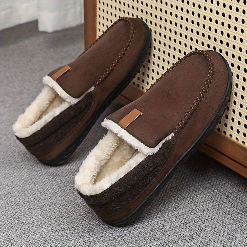 Men's Moccasin Slippers | Faux-Fur Lining & Textured Rubber Sole