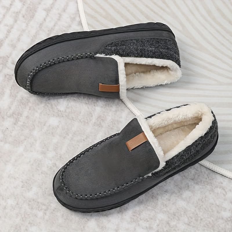Men's Moccasin Slippers | Faux-Fur Lining & Textured Rubber Sole