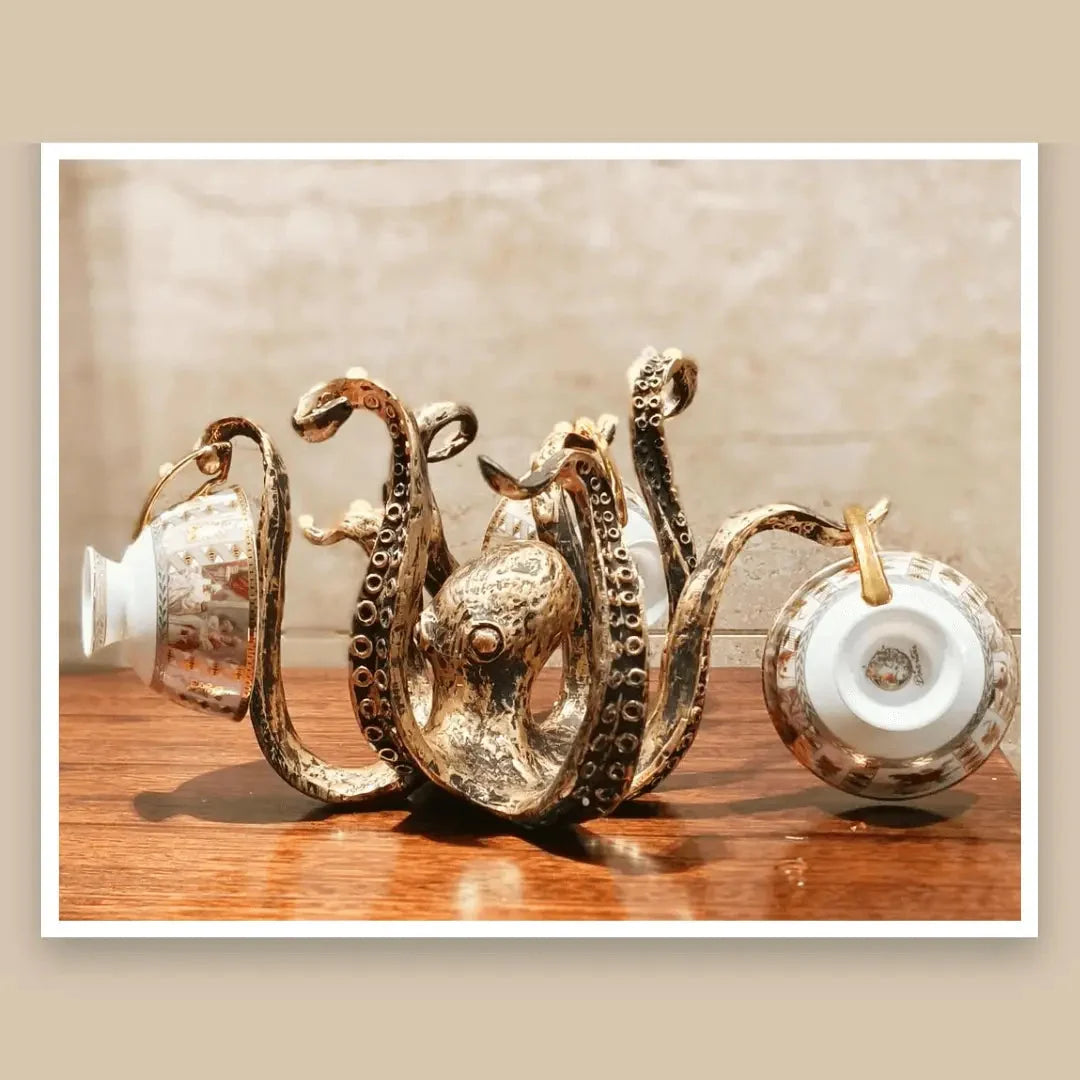 Mug Holder | Tentacle Hooks & Antique Brass | Holds 8 Mugs