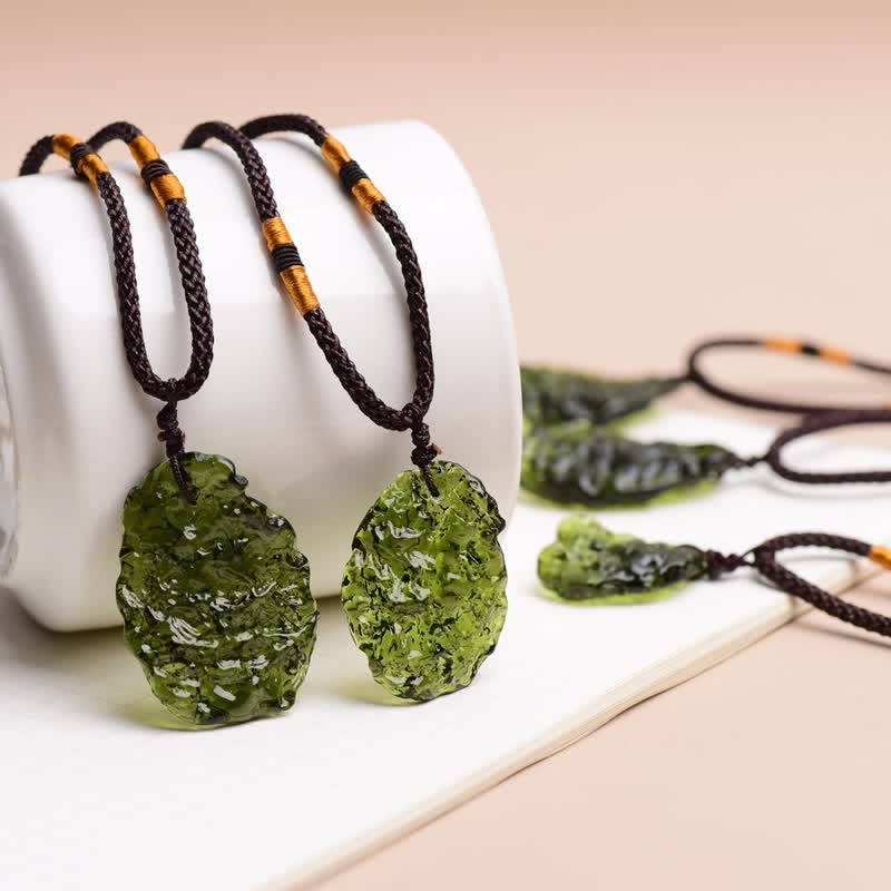 Necklace | Natural Moldavite Crystal & Adjustable Chain