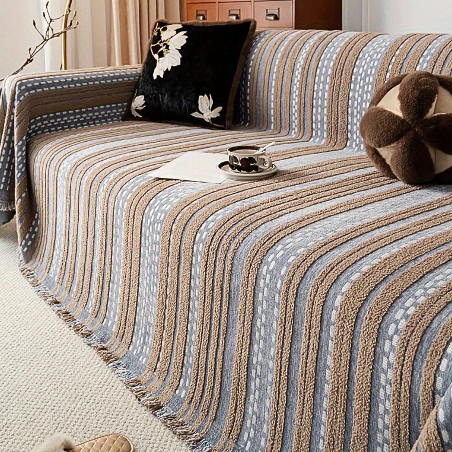 Non-Slip Sofa Cover Blanket