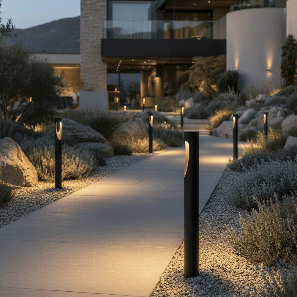 Outdoor Floor Lamp | Weather-Resistant LED | Freestanding Round Base
