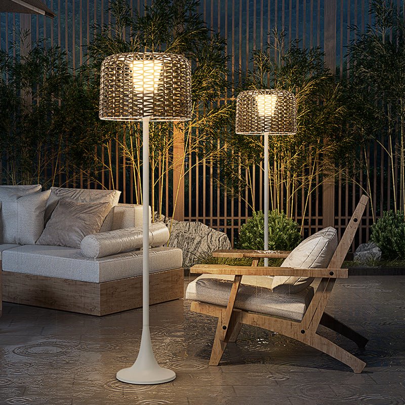 Outdoor Floor Lamp | Woven Shade & Warm LED | IP65