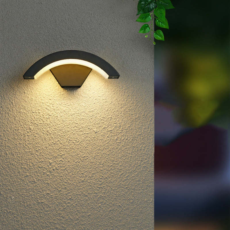 Outdoor Wall Sconce | Minimalist Metal & Acrylic | Warm White LED