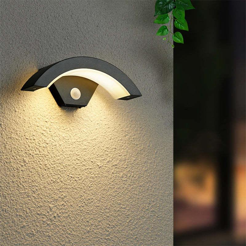 Outdoor Wall Sconce | Minimalist Metal & Acrylic | Warm White LED