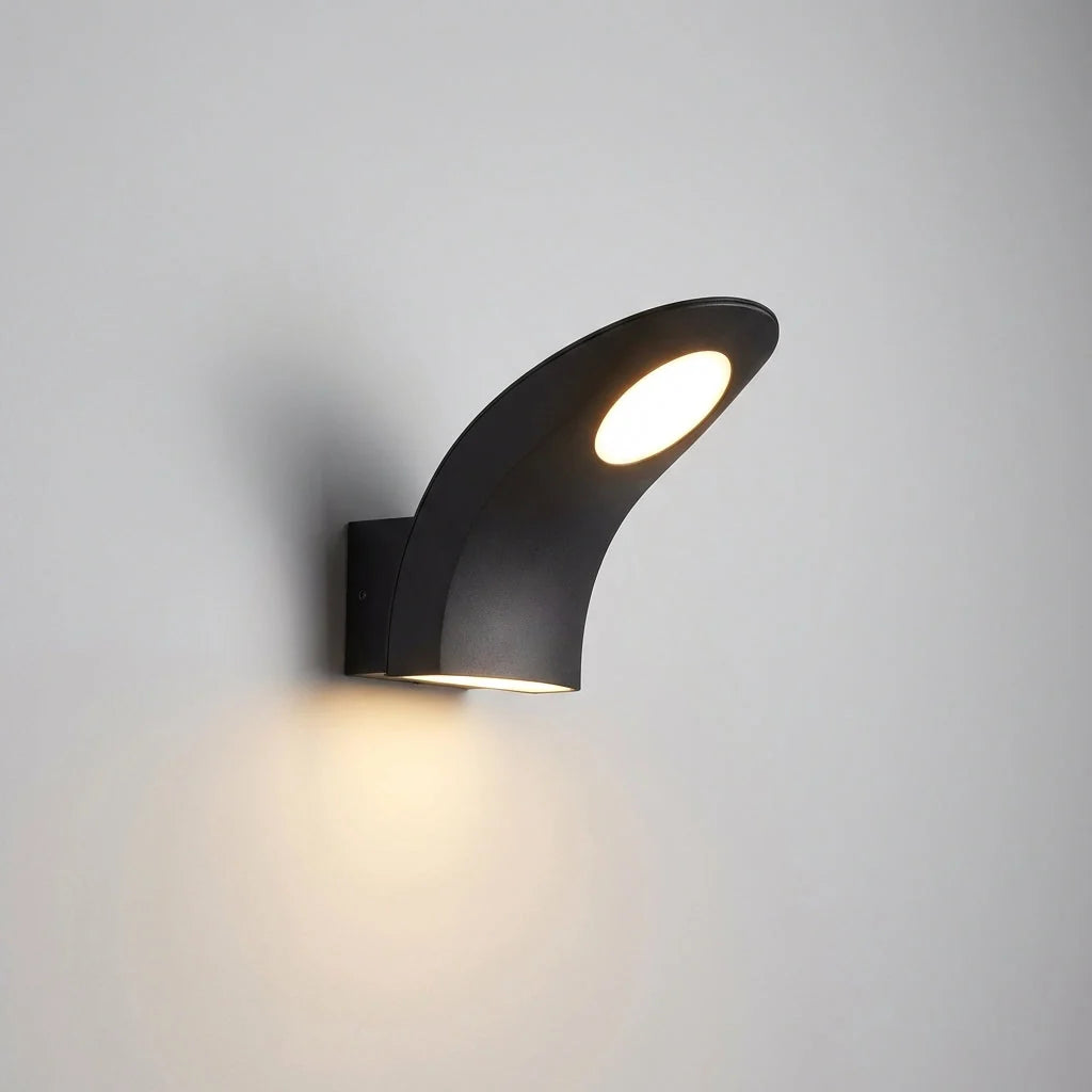 Outdoor Wall Lamp | Energy-Efficient LED & Weather-Resistant Aluminum
