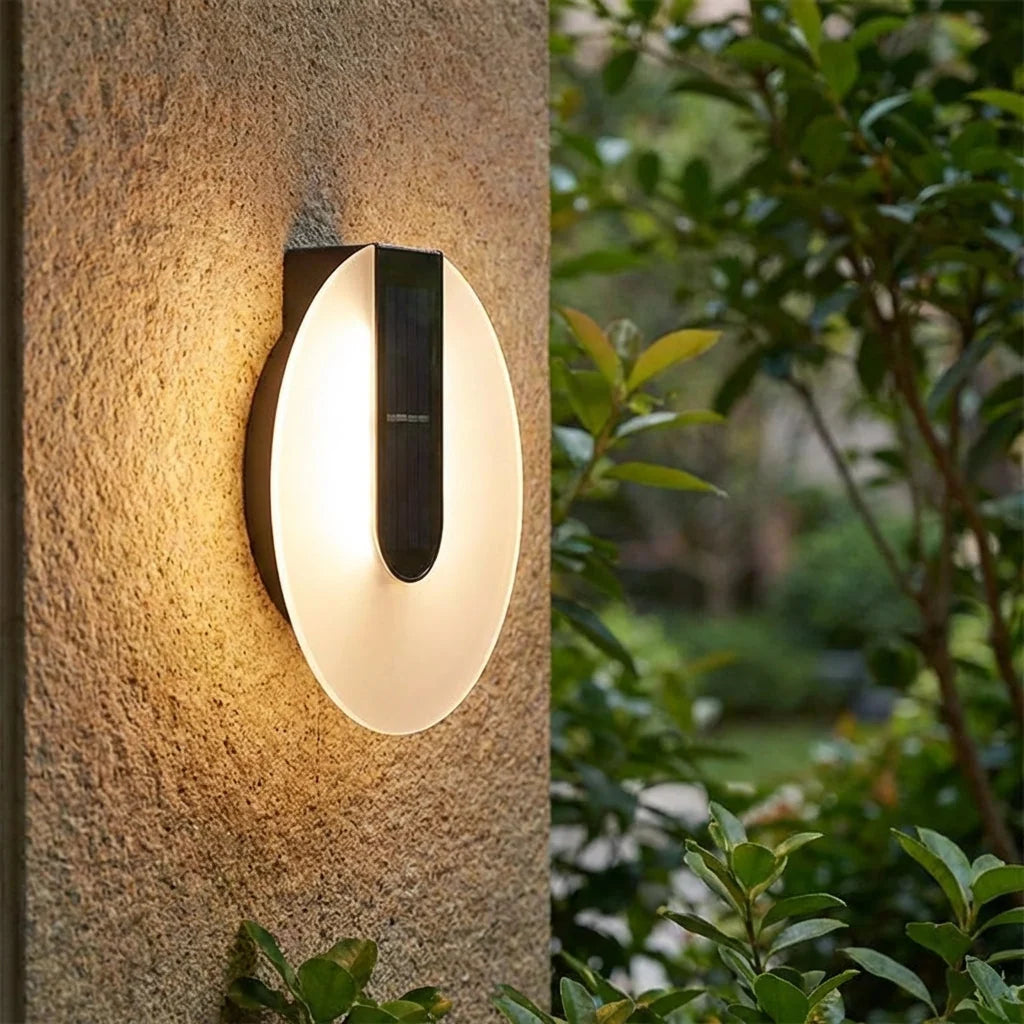 Outdoor Wall Light | LED & Weather-Resistant | Round Profile