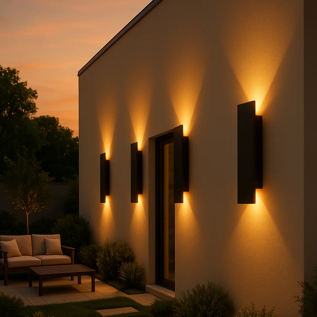 Outdoor Wall Light | Up & Down LED Beam | IP65 Weatherproof