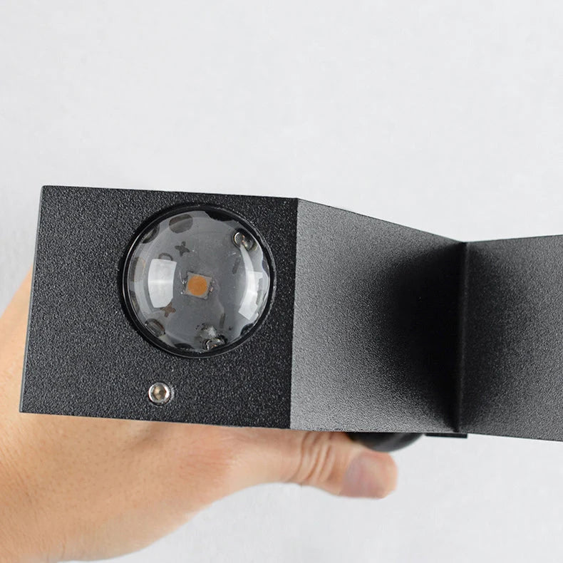 Outdoor Wall Light | X-Shaped LED Waterproof | 20 x 20 cm