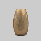 Oval Vase | Leaf Pattern & Textured Ridges
