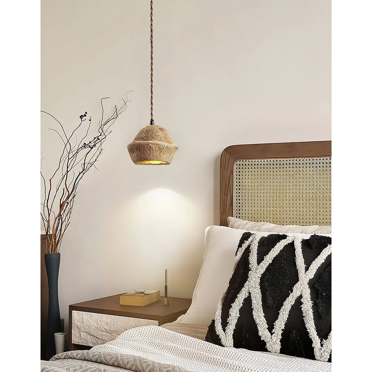 Pendant Lamp | Tree-Bark Body & Moisture-Resistant (IP20) | 1–3 Heads