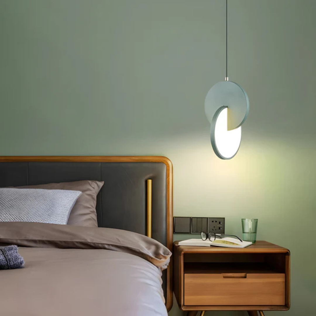 Pendant Lamp | Asymmetrical Aluminum Discs | Integrated Warm LED