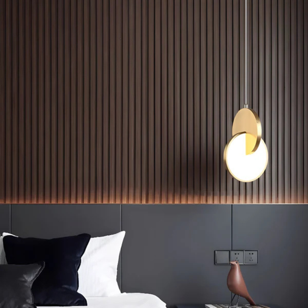 Pendant Lamp | Asymmetrical Aluminum Discs | Integrated Warm LED