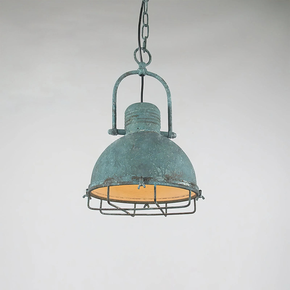 Pendant Light | Iron Body & Industrial Style | Ø 26.5 cm